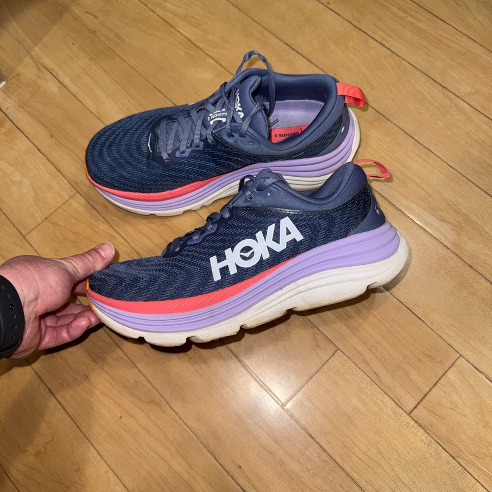 Hoka Gaviota 5 like new - Picture 2 of 5